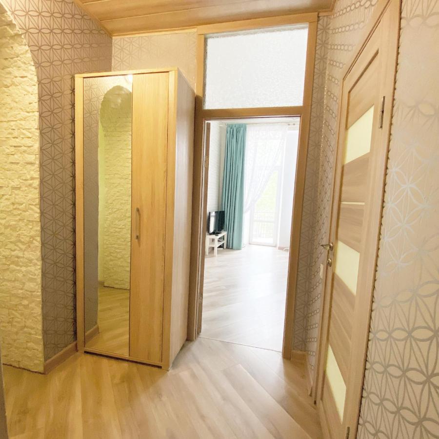 Apartment Bunina 8 オデッサ エクステリア 写真